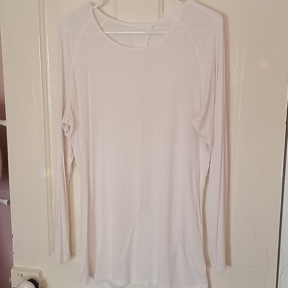 Lululemon top - Picture 1 of 7